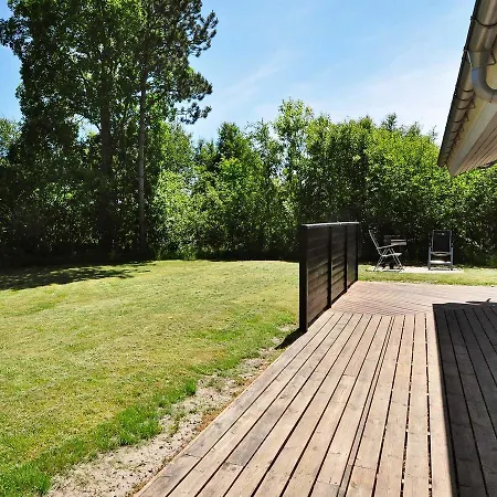 Hébergement de vacances Three-bedroom Holiday In 6 *